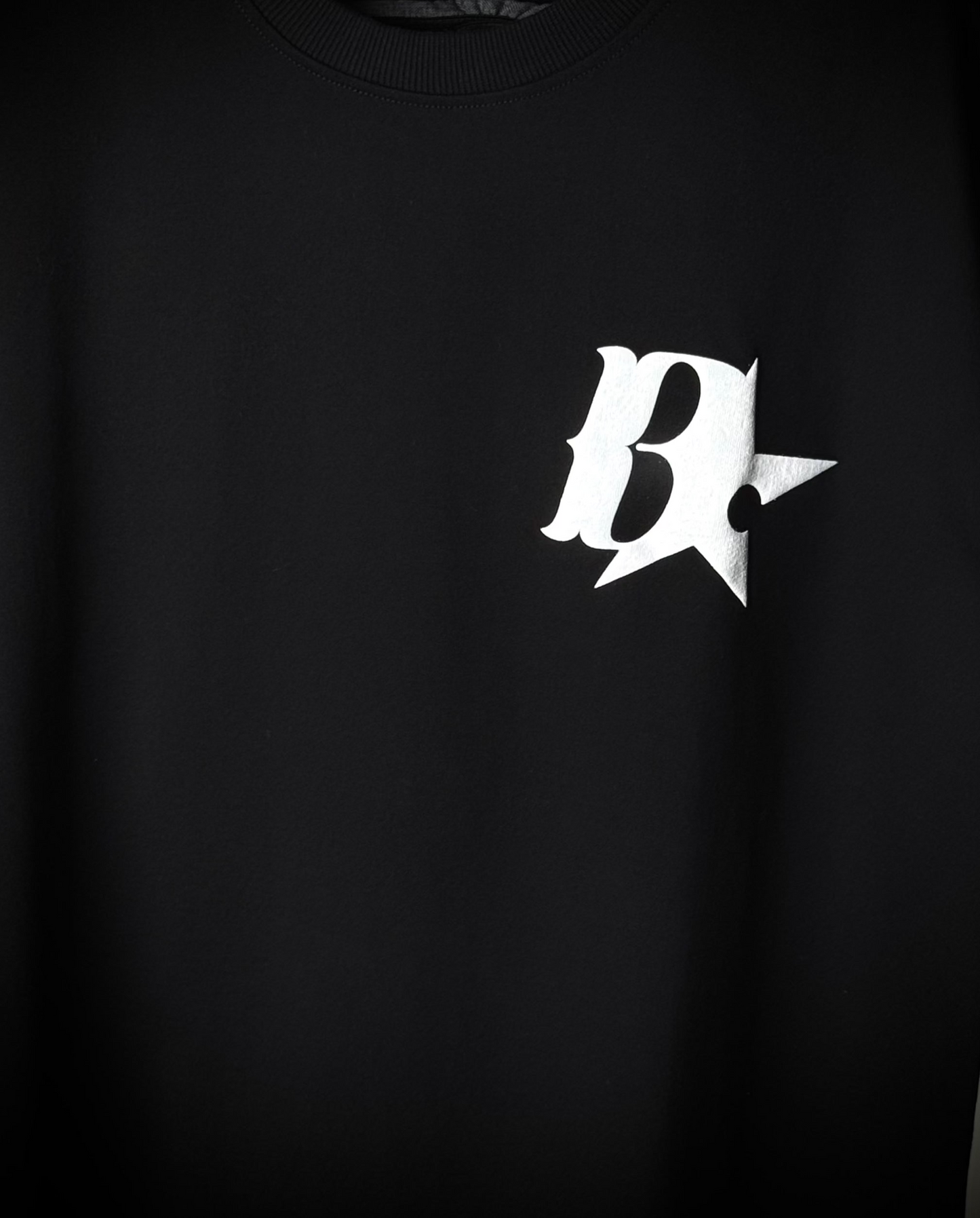 BLACK LOGO TEE