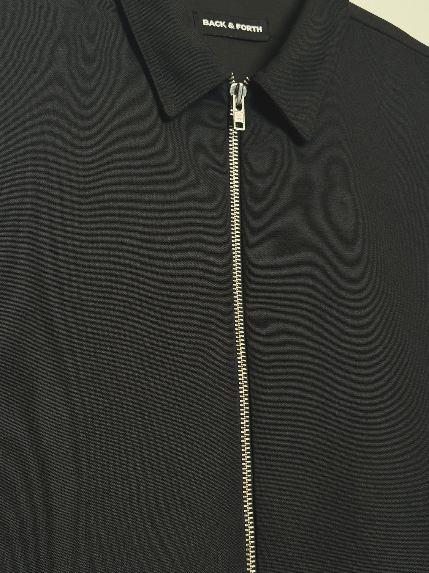 BLACK ZIPPER
